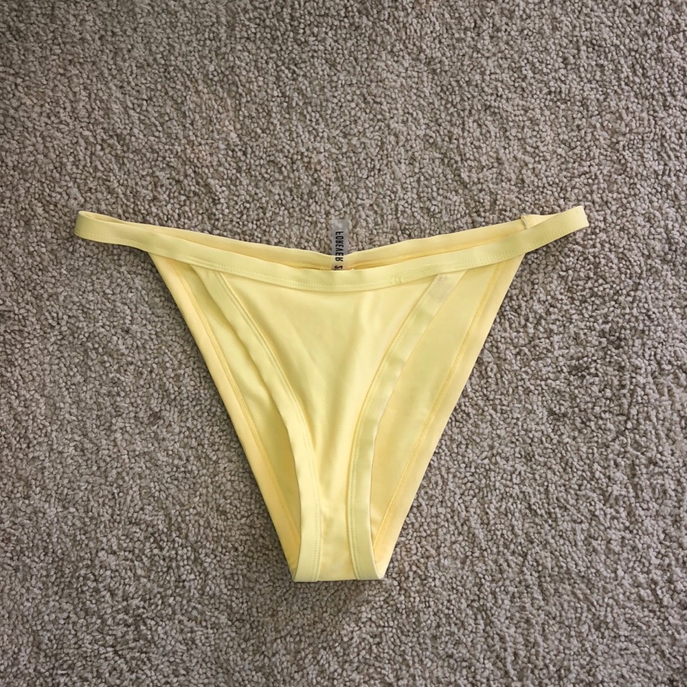 High Wasted Bikini Bottoms S/M